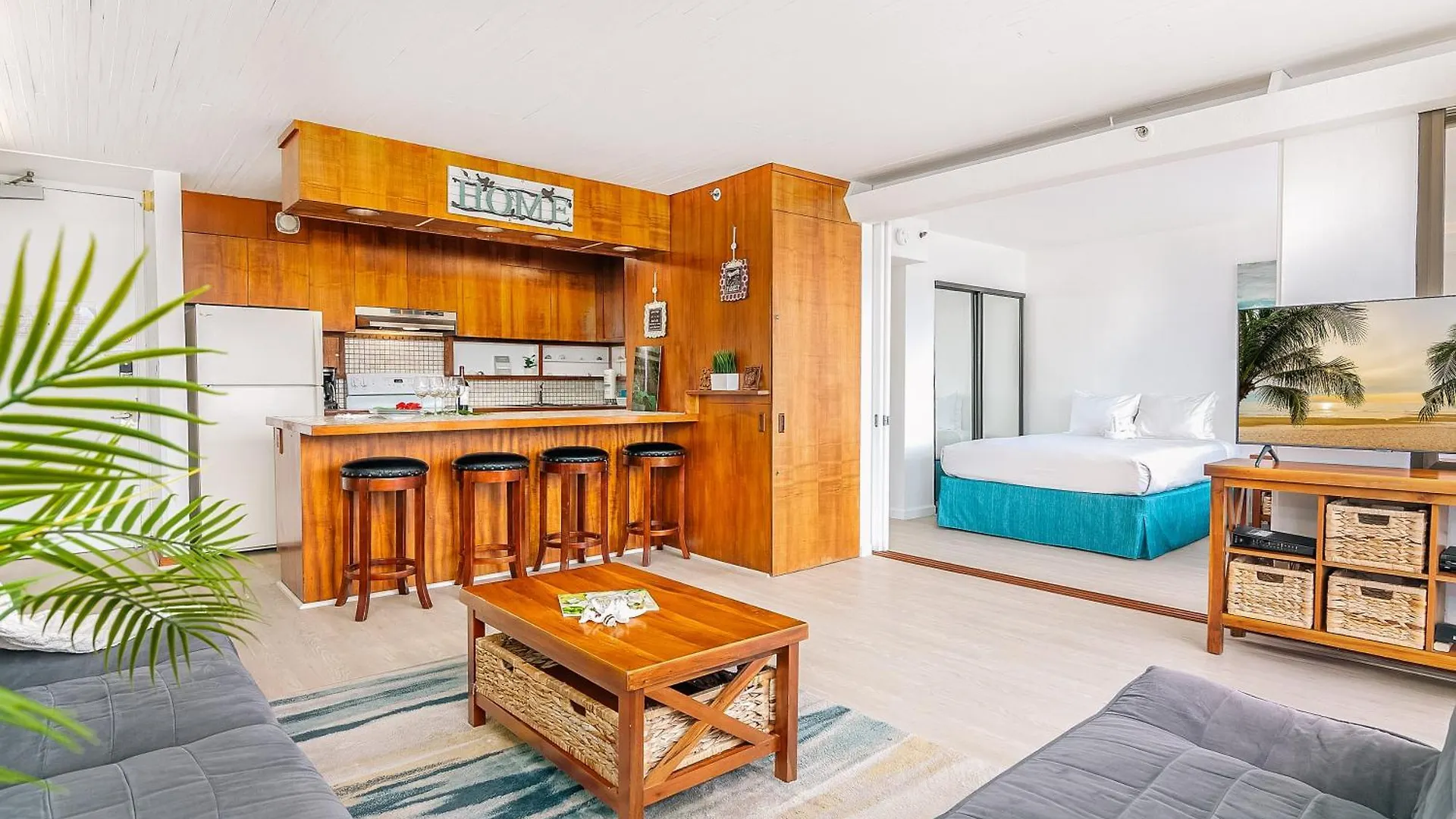 Appartamento Renovated Mountain View Getaway With Free Parking! Honolulu